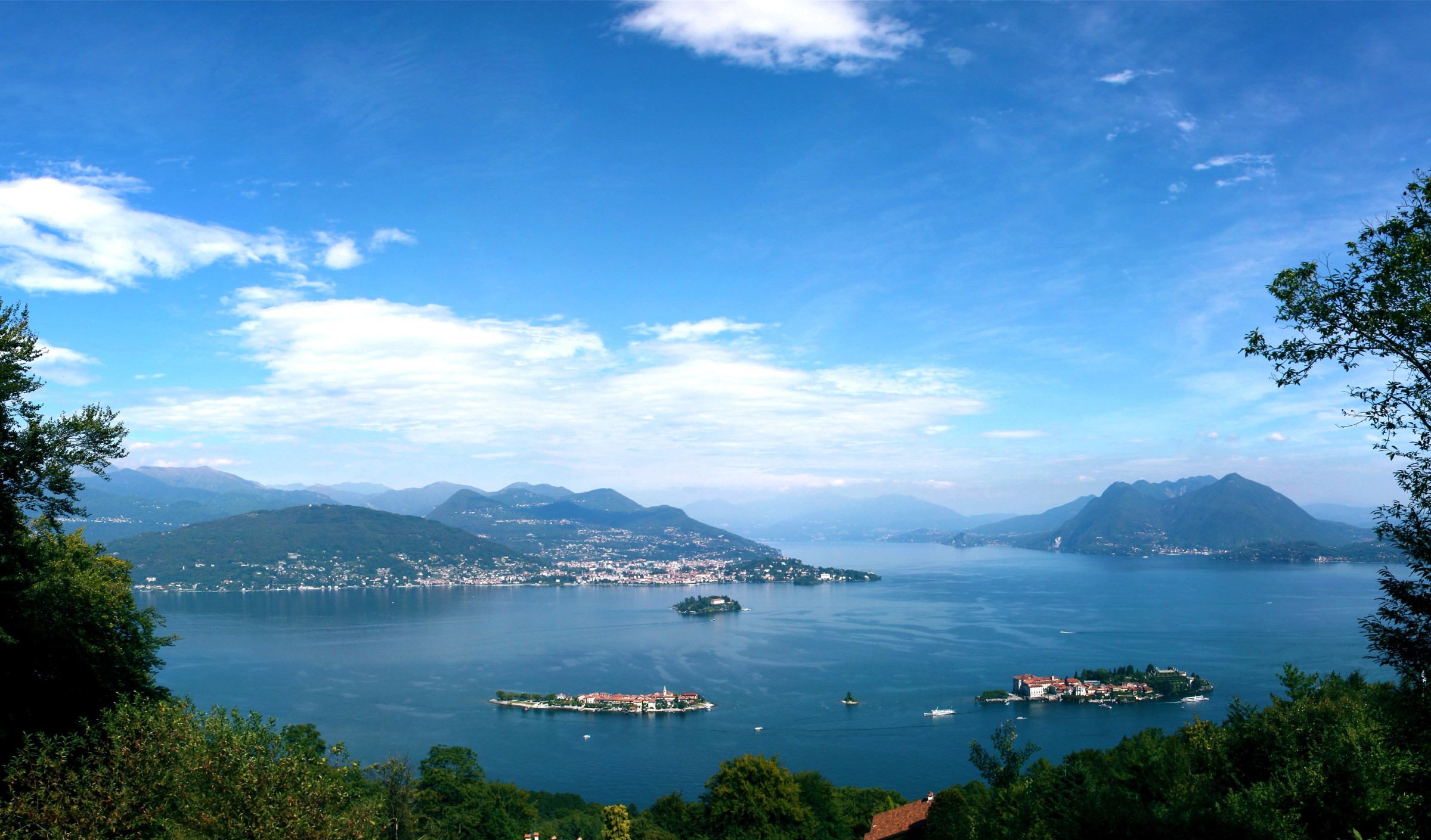 Stresa: Lake Maggiore's Grand Address