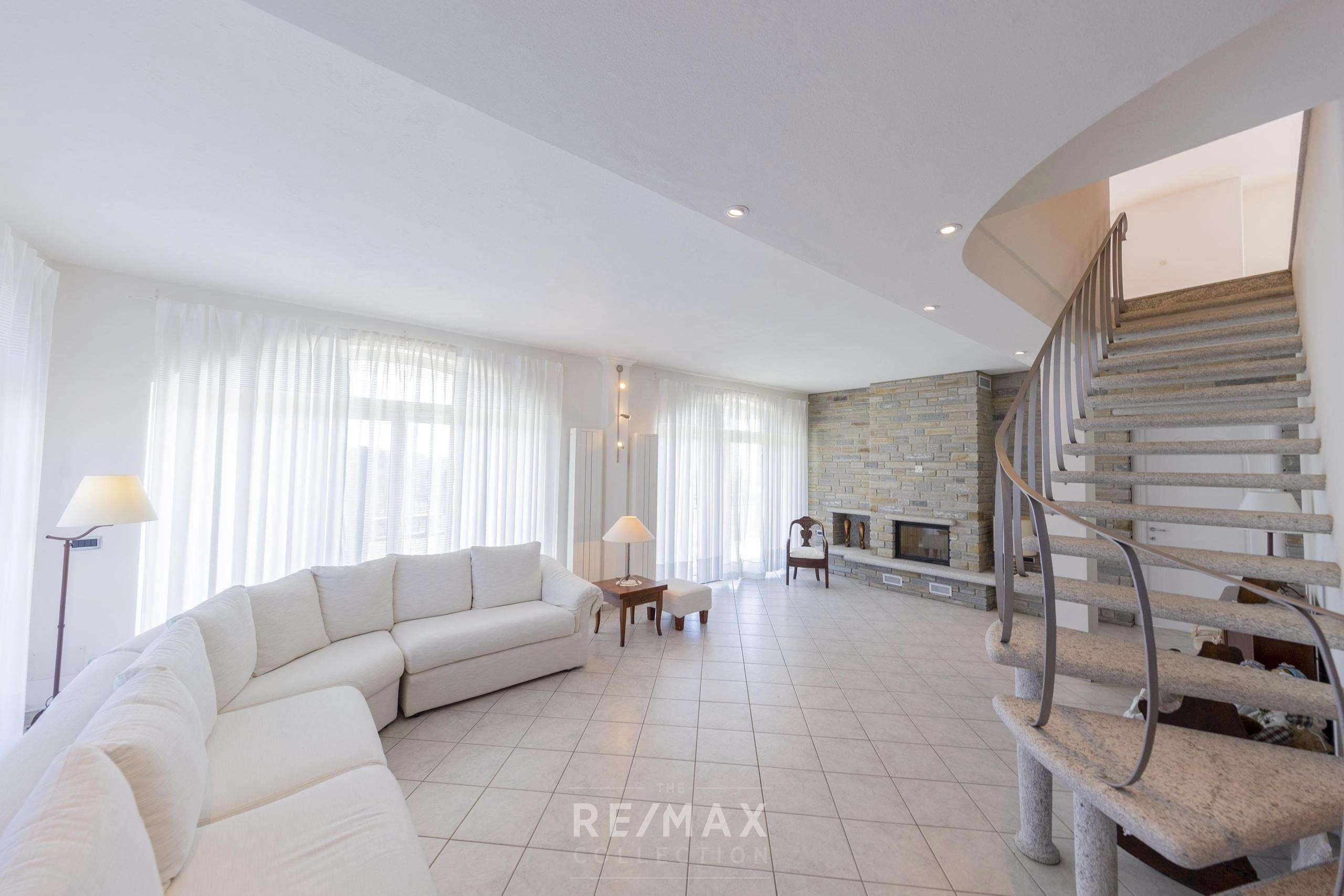 villa-del-sole-pian-di-sole-premeno-villa-independent-with-garden-lake-maggiore-lake-view-prestige